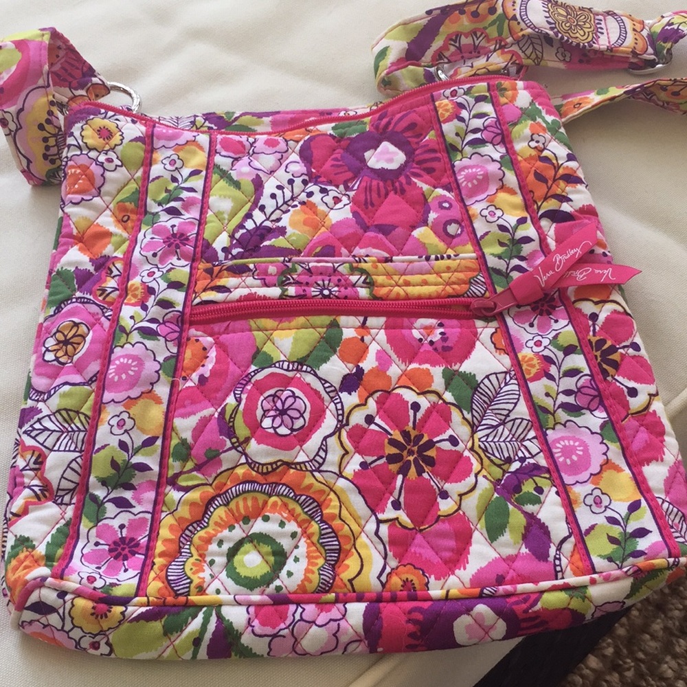 Vera Bradley crossbody purse